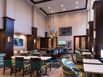 Hampton & Lacey, Wa Hotel 3*